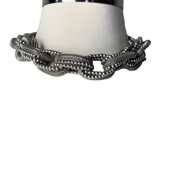 New with Tags Silver Large Chain Link Chocker w/ extension Necklace & Earrings - Picture 2 of 10